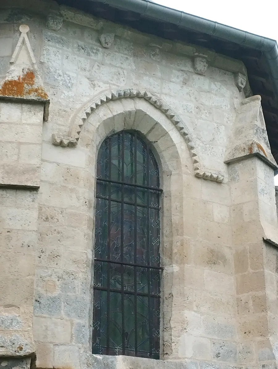 Image du carousel qui illustre: église  à Puiseux-le-Hauberger