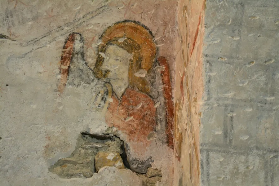 Image du carousel qui illustre: Partez à la découverte de l'église paroissiale Saint-Pierre à Galey