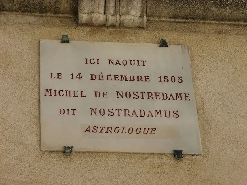 Image du carousel qui illustre: Maison de Nostradamus à Saint-Rémy-de-Provence