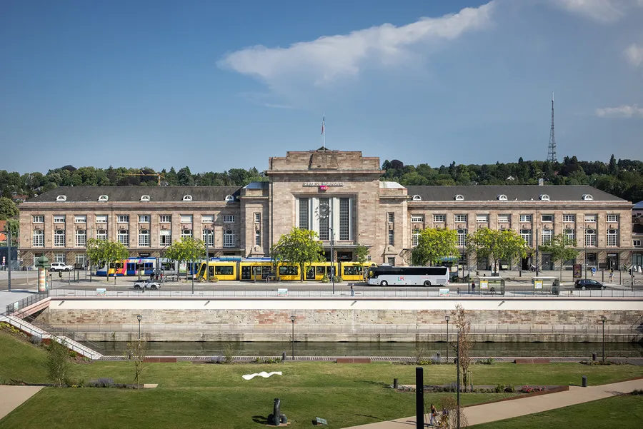 Image du carousel qui illustre: Venez assister à une conférence sur le projet de reconstruction d'une gare au XXe siècle à Mulhouse