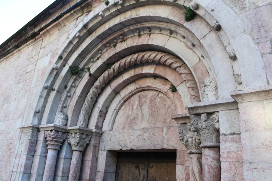 Image du carousel qui illustre: Eglise Saint-jacques De Villefranche-de-conflent à Corneilla-de-Conflent