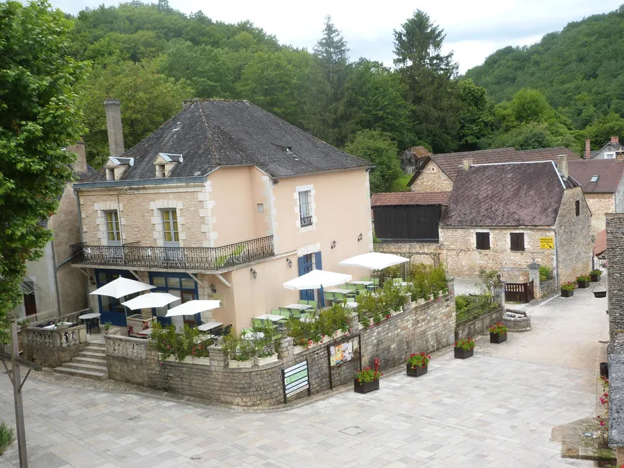Image du carousel qui illustre: Boucle Des Rapiettes-plus Beaux Villages De France N°25 / Coly-saint-amand à Coly-Saint-Amand