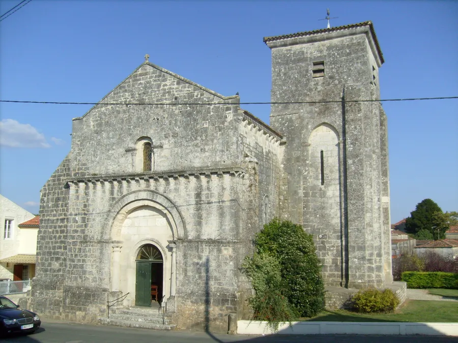 Image du carousel qui illustre: Eglise Sainte-Madeleine de Beurlay à Beurlay