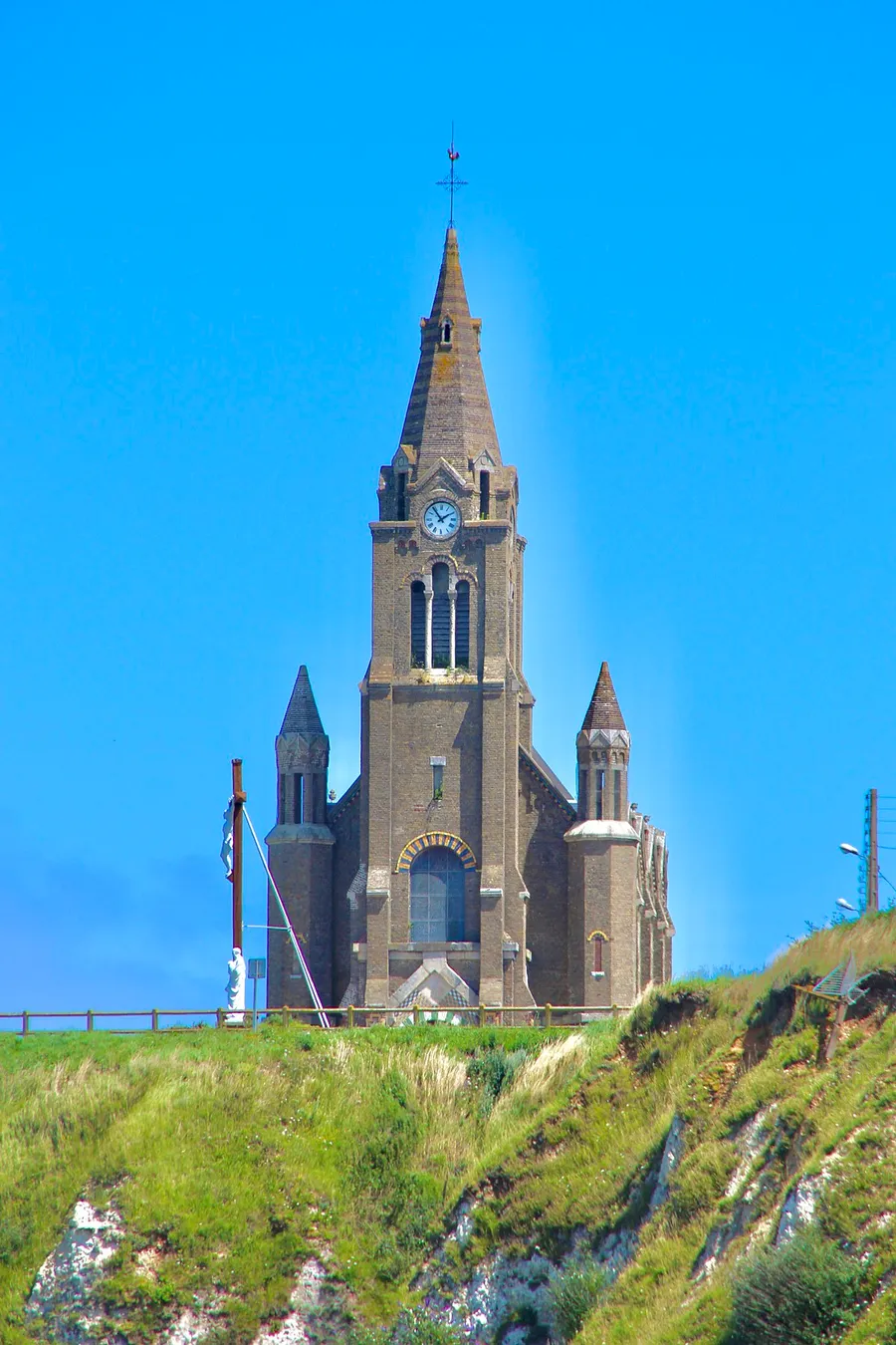 Image du carousel qui illustre: Église Notre-Dame-de-Bonsecours à Dieppe