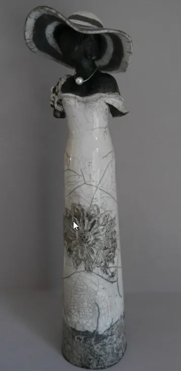 Image du carousel qui illustre: Exposition sculpture : Mireille LARUE à Assérac