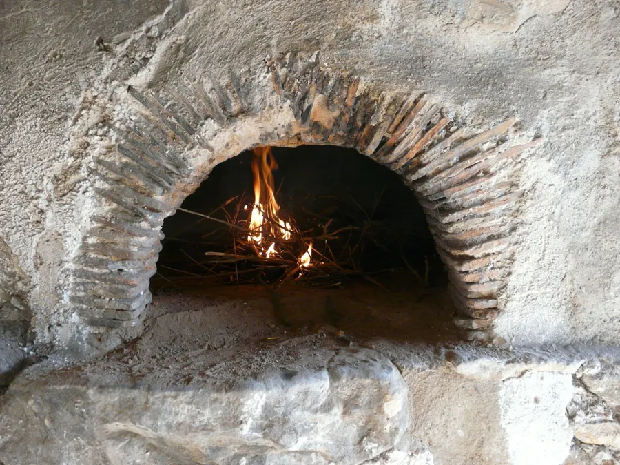 Image du carousel qui illustre: Découverte du four à pain à Pontoise