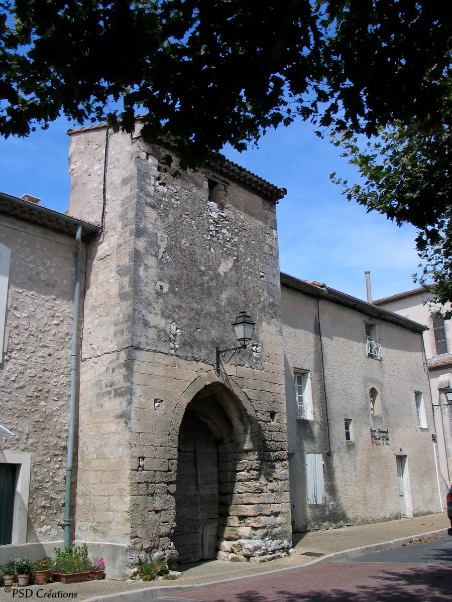 Image du carousel qui illustre: Abbaye Cistercienne à Mollégès