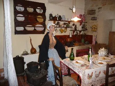 Image du carousel qui illustre: Musée rural d'histoire locale à Jouques