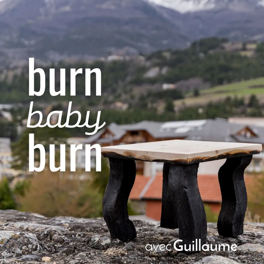 Image du carousel qui illustre: Fabriquez votre table basse aux pieds brûlés à Embrun