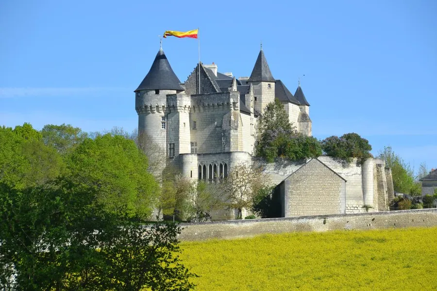 Image du carousel qui illustre: De La Veude Au Château De La Motte à Saint-Gervais-les-Trois-Clochers