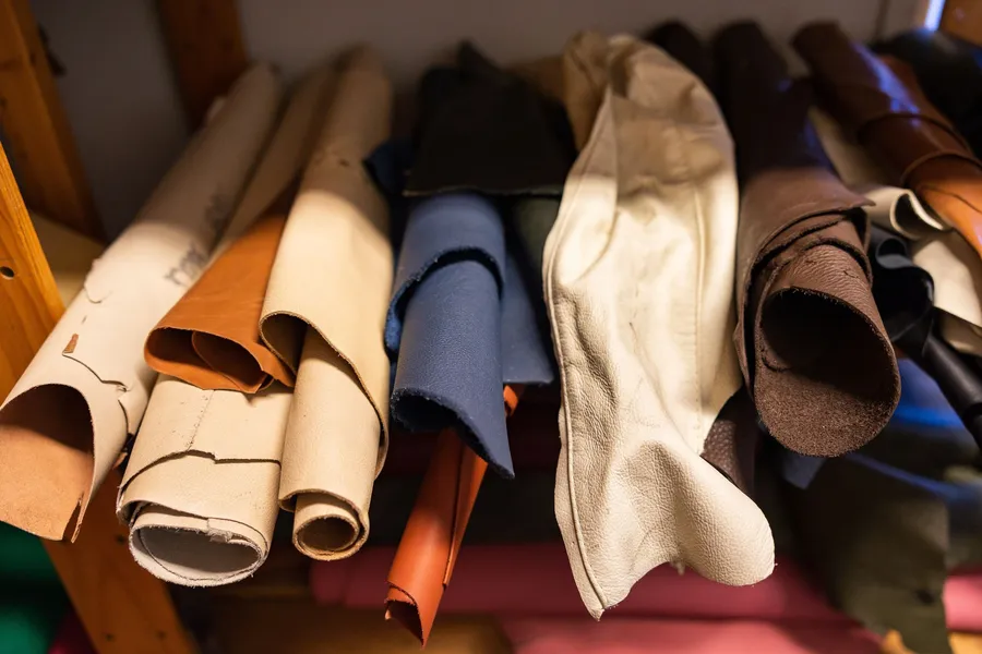 Image du carousel qui illustre: Réalisez votre sac ou pochette en cuir à Vitry-sur-Seine