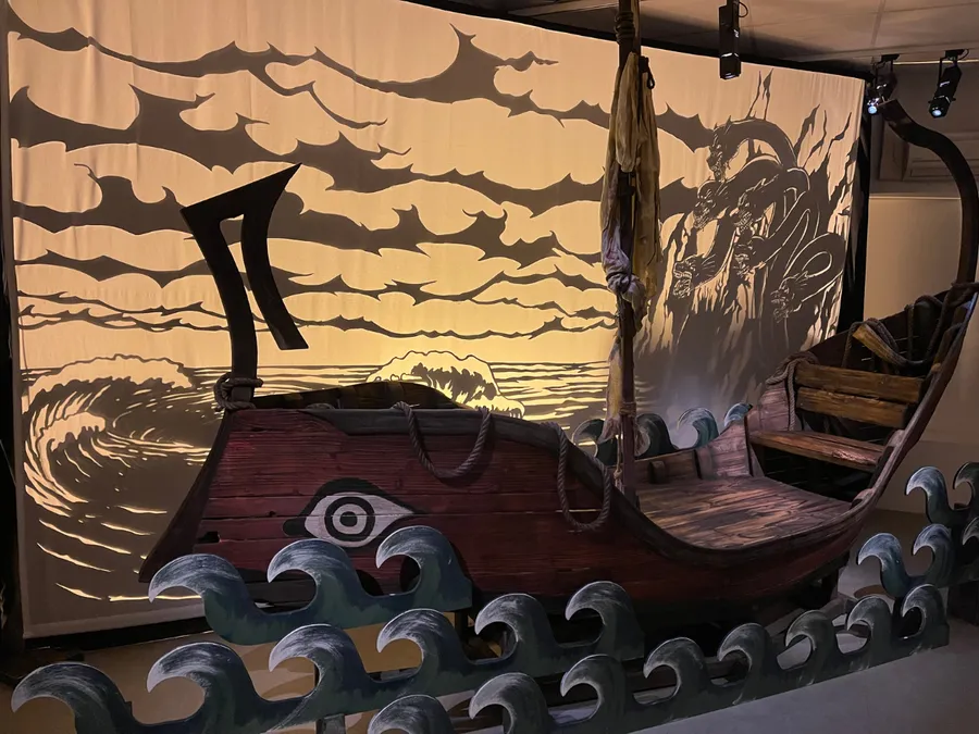 Image du carousel qui illustre: Visite Commentée De L'exposition "embarque Avec Tes Heros Grecs", À Partir De 5 Ans à Vieux