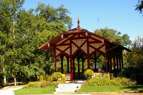 Image du carousel qui illustre: Le Parc Royal de la Garenne à Nérac
