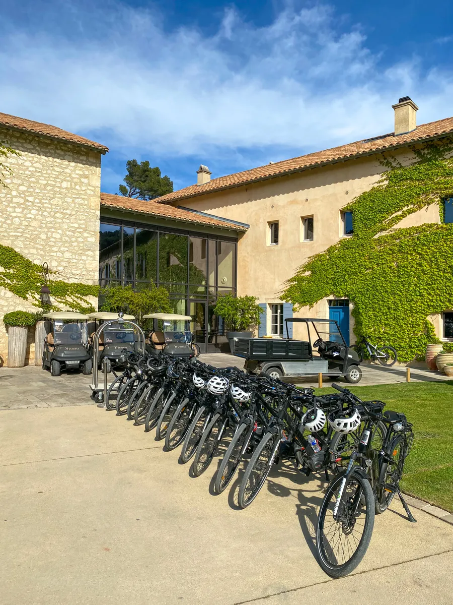 Image du carousel qui illustre: Deltaride Mtb - Location Et Réparation De Vélos à Arles