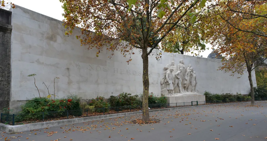 Image du carousel qui illustre: Le monument de Paul Landowski à Paris