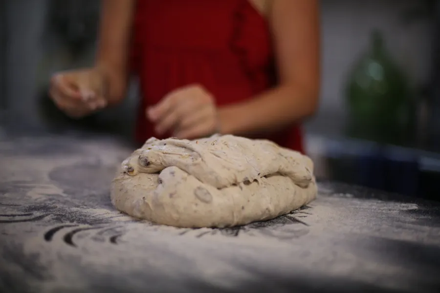 Image du carousel qui illustre: Fabriquez votre pain au levain à Chomelix