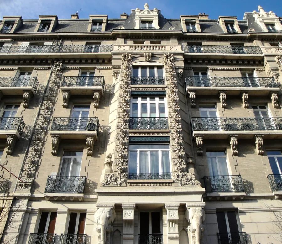 Image du carousel qui illustre: Parcours à la découvertes de demeures remarquables d’industriels, édifiés par les célèbres architectes grenoblois, dans le centre ville de Grenoble à Grenoble