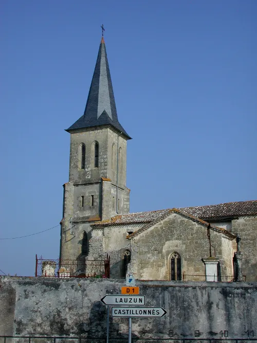 Image du carousel qui illustre: Lauzun, La Boucle Des Églises De St-macaire, Queyssel Et St-nazaire à Lauzun
