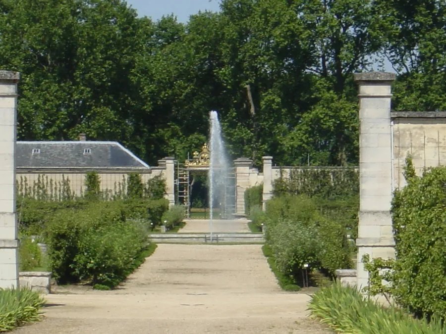 Image du carousel qui illustre: Le Potager du roi et son quartier (visite guidée) à Versailles