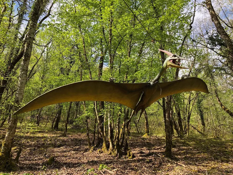 Image du carousel qui illustre: Parc Aux Dinosaures Dordogne à Saint-Léon-sur-Vézère