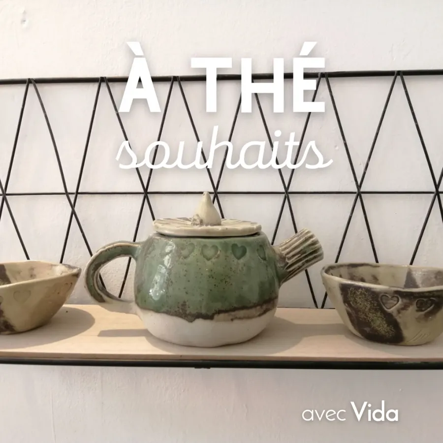 Image du carousel qui illustre: Modelez votre théière et deux bols à thé à Lyon