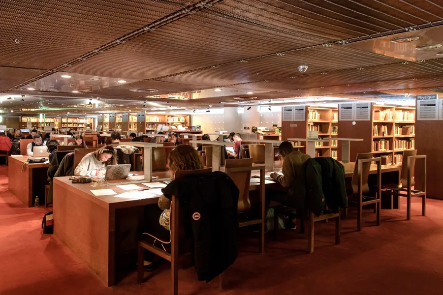 Image du carousel qui illustre: Bibliothèque François-Mitterrand à Paris