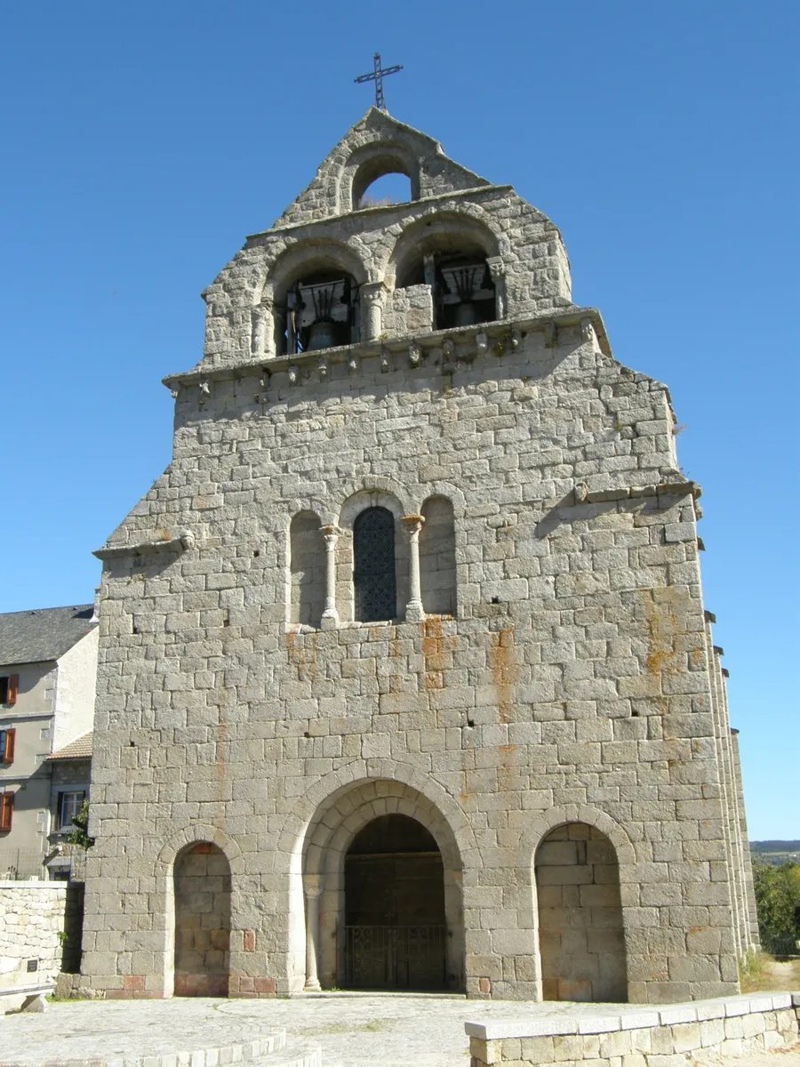 Image du carousel qui illustre: Eglise Saint-caprais - Prunieres à Prunières