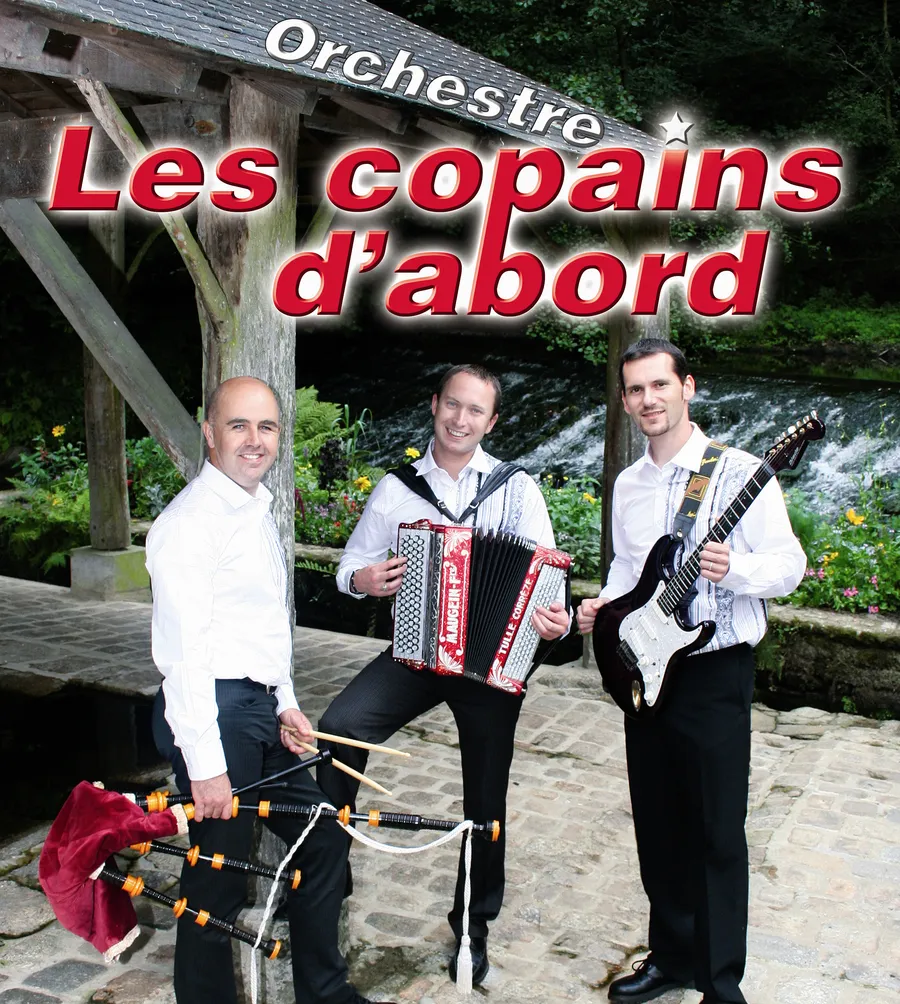 Image du carousel qui illustre: Après-MIDI  Dansant Avec Les Copains D'abord à Saint-Brevin-les-Pins