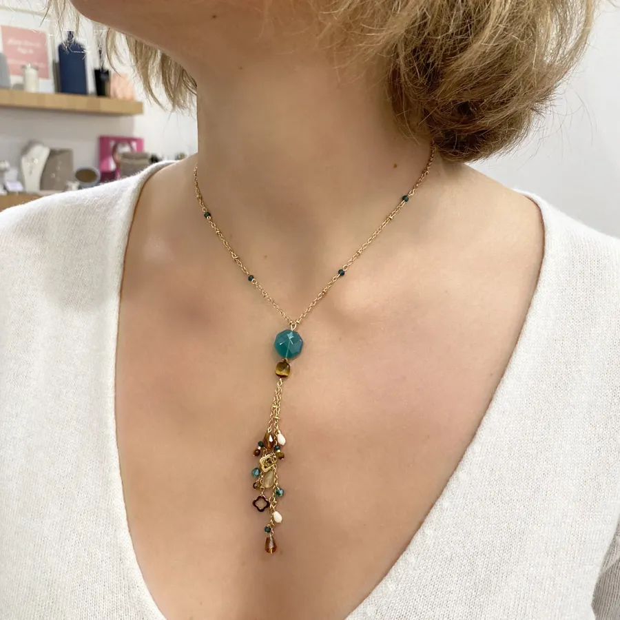 Image du carousel qui illustre: Réalisez votre collier semi-précieux à Paris