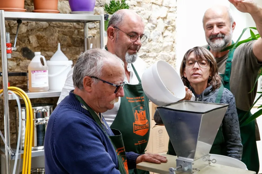Image du carousel qui illustre: Initiez vous au brassage artisanal à Sablé-sur-Sarthe