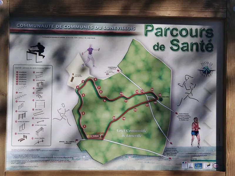 Image du carousel qui illustre: Parcours De Santé à Lunéville