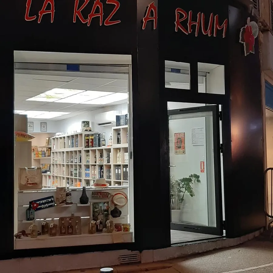 Image du carousel qui illustre: La Kaz À Rhum à Salon-de-Provence