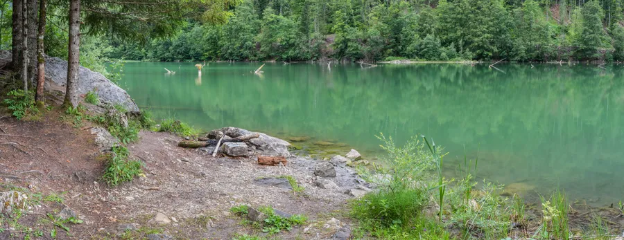 Image du carousel qui illustre: Lac de Vallon à Bellevaux