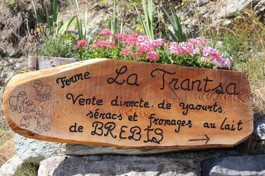 Image du carousel qui illustre: Plongez au cœur de la tradition à la ferme de la Trantsa ! à Les Belleville