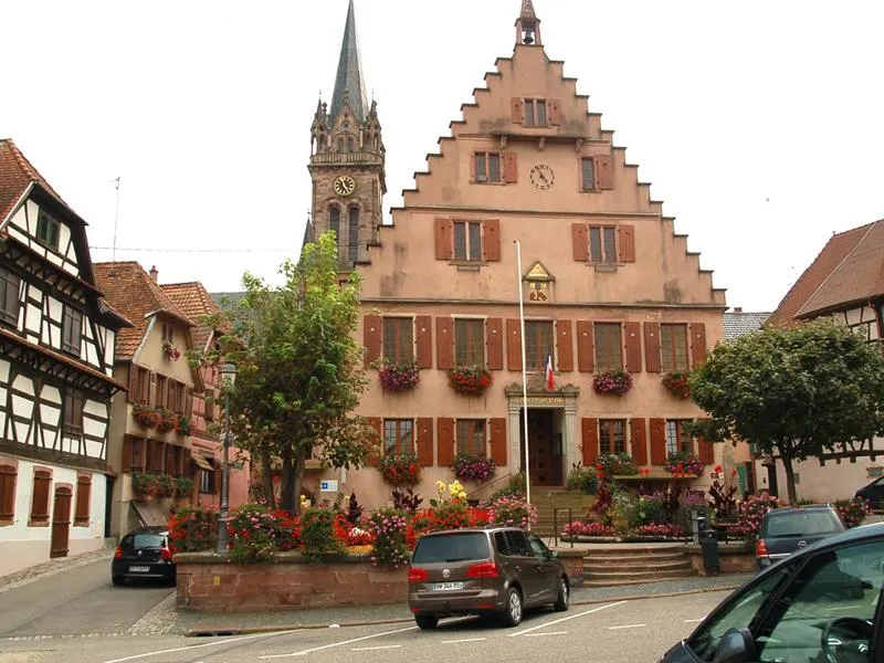 Image du carousel qui illustre: Hôtel De Ville De Dambach-la-ville à Dambach-la-Ville