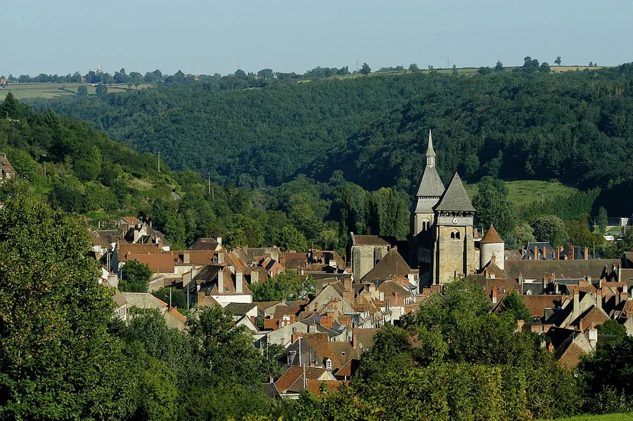 Image du carousel qui illustre: Route des diligences à Chambon-sur-Voueize