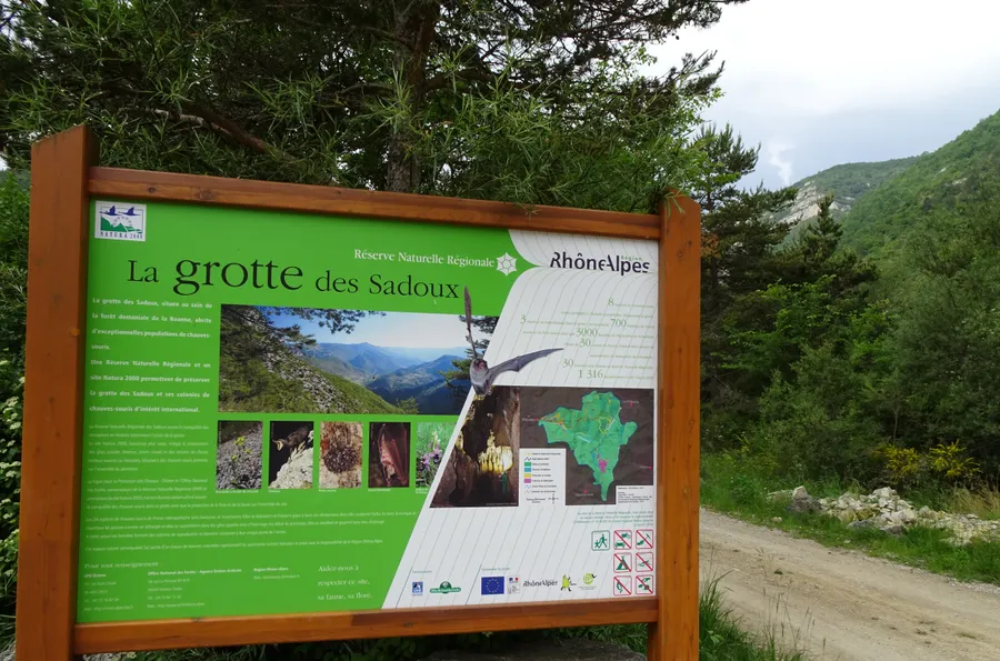 Image du carousel qui illustre: Réserve naturelle régionale de la Grotte des Sadoux à Pradelle