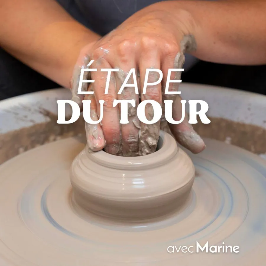 Image du carousel qui illustre: Tournez votre pot pour plante et sa soucoupe à Marseille