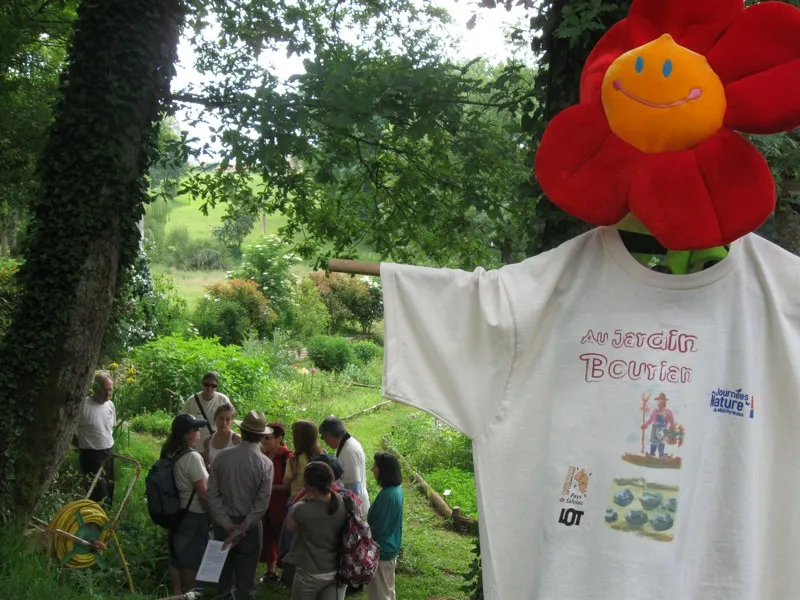 Image du carousel qui illustre: Ateliers "jardin Et Biodiversité" En Famille Au Jardin Bourian à Dégagnac