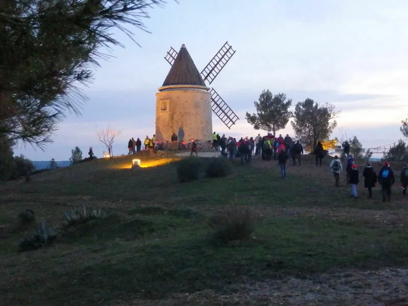 Image du carousel qui illustre: Martigues illuminée à Martigues