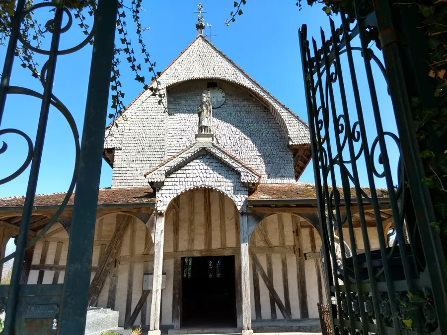 Image du carousel qui illustre: Eglise Saint-jacques-et-saint-philippe De Lentilles à Lentilles