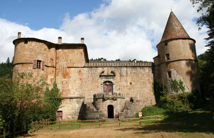 Image du carousel qui illustre: Chateau De Roquedols à Meyrueis