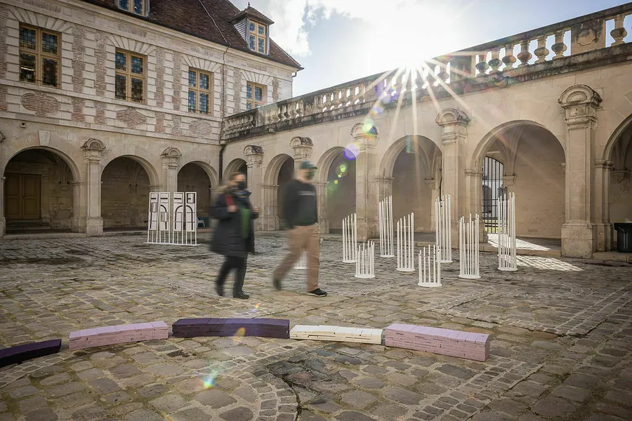 Image du carousel qui illustre: Découvrez exceptionnellement une École Supérieure de Design logée dans une ancienne Abbaye à Troyes