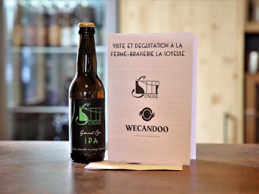 Image du carousel qui illustre: Visitez une ferme-brasserie et dégustez leurs bières à Rontalon
