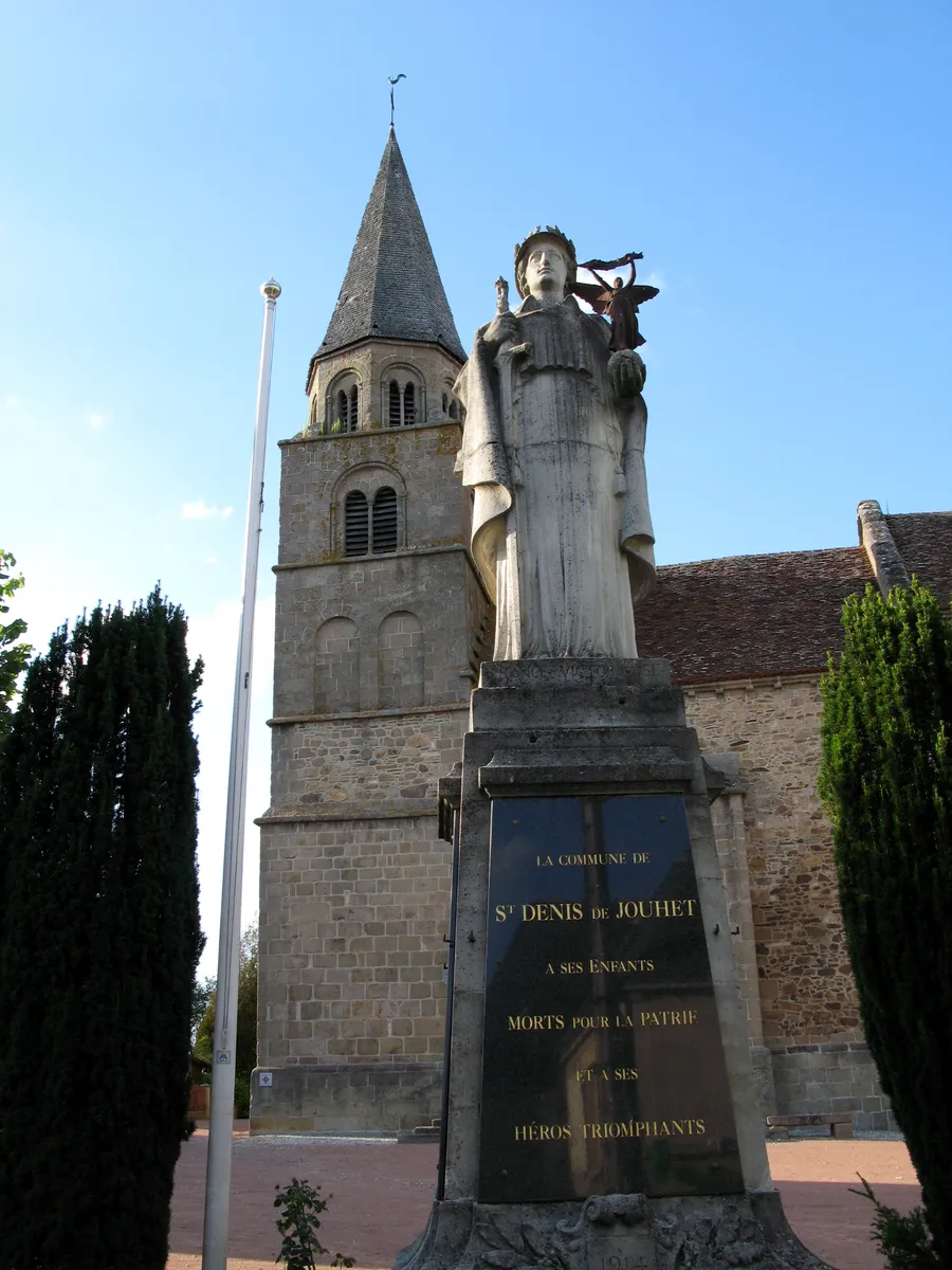 Image du carousel qui illustre: Eglise Saint-denis-de-jouhet à Saint-Denis-de-Jouhet