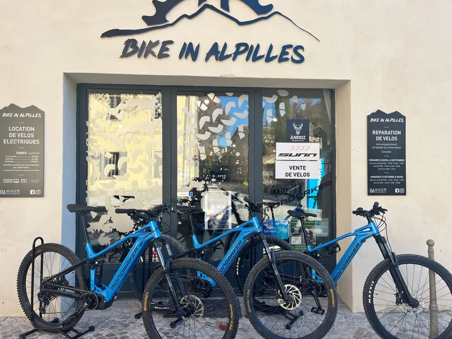 Image du carousel qui illustre: Bike In Alpilles à Paradou