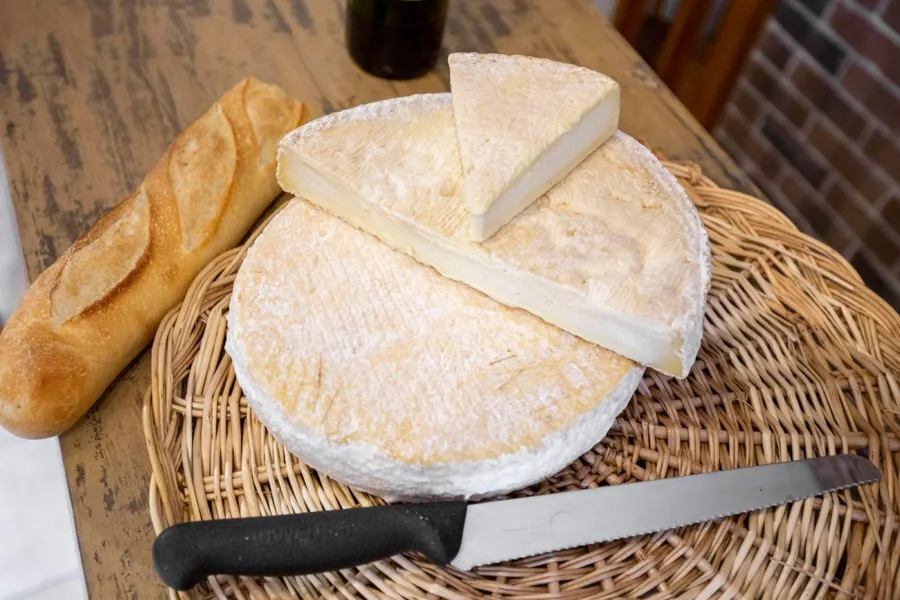 Image du carousel qui illustre: Dégustez une sélection de fromages à Jouarre