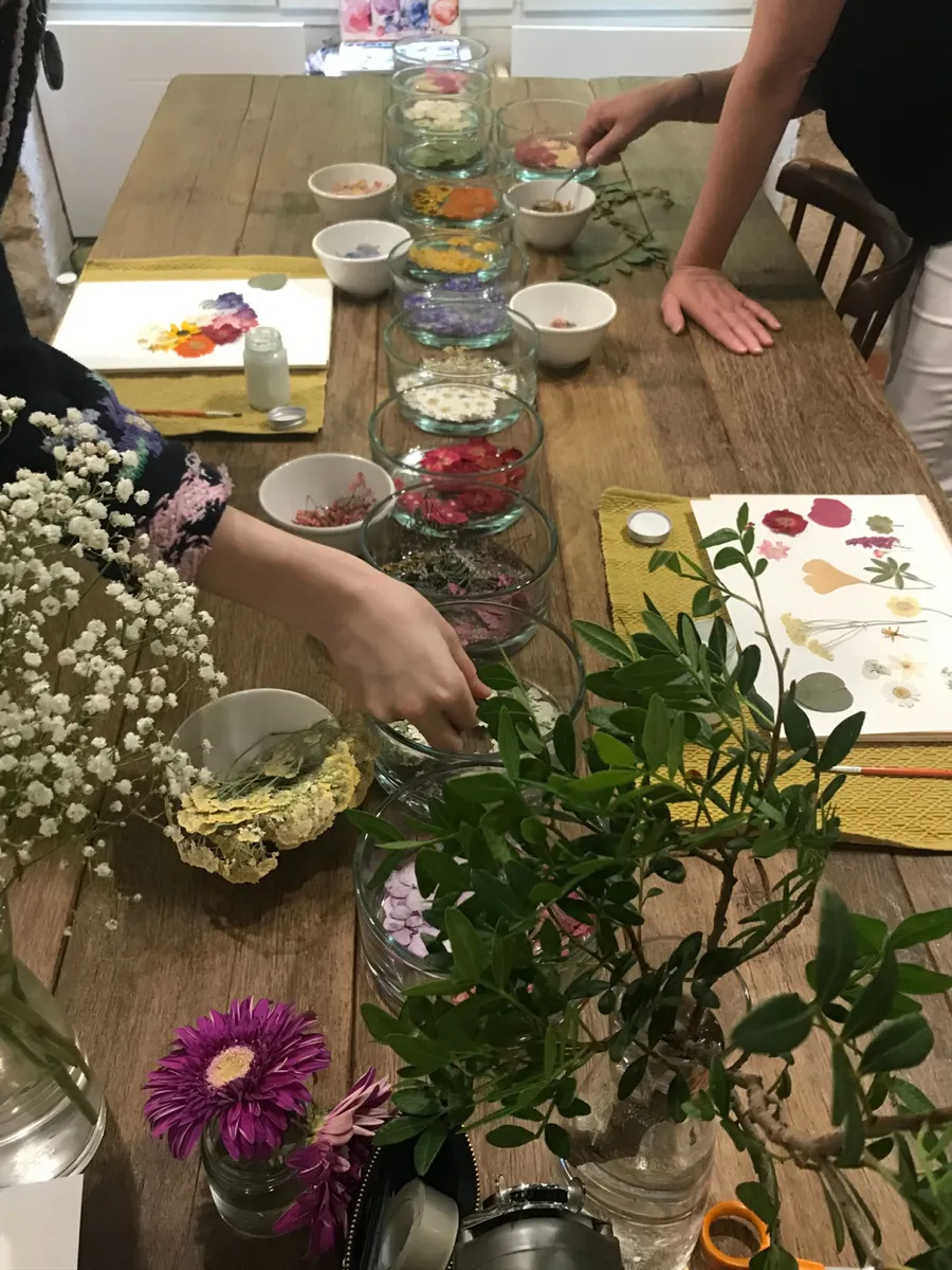 Image du carousel qui illustre: Créez votre bouquet de fleurs séchées à Paris