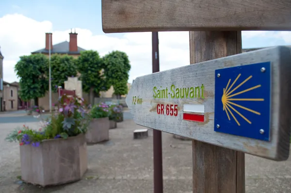 Image du carousel qui illustre: Sentier Gr 655 - Lusignan / Saint-sauvant à Lusignan