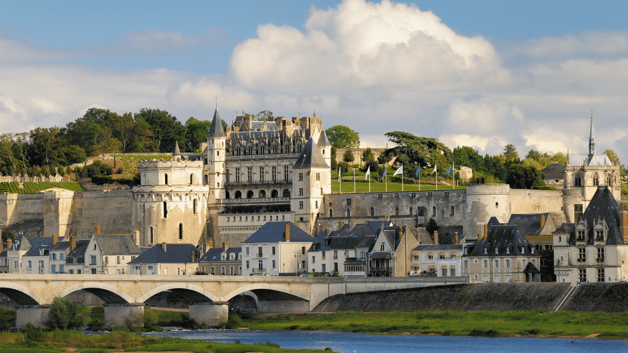 5 châteaux et résidences royales en France